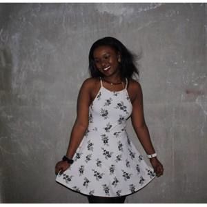 Meet your Posher, Faika